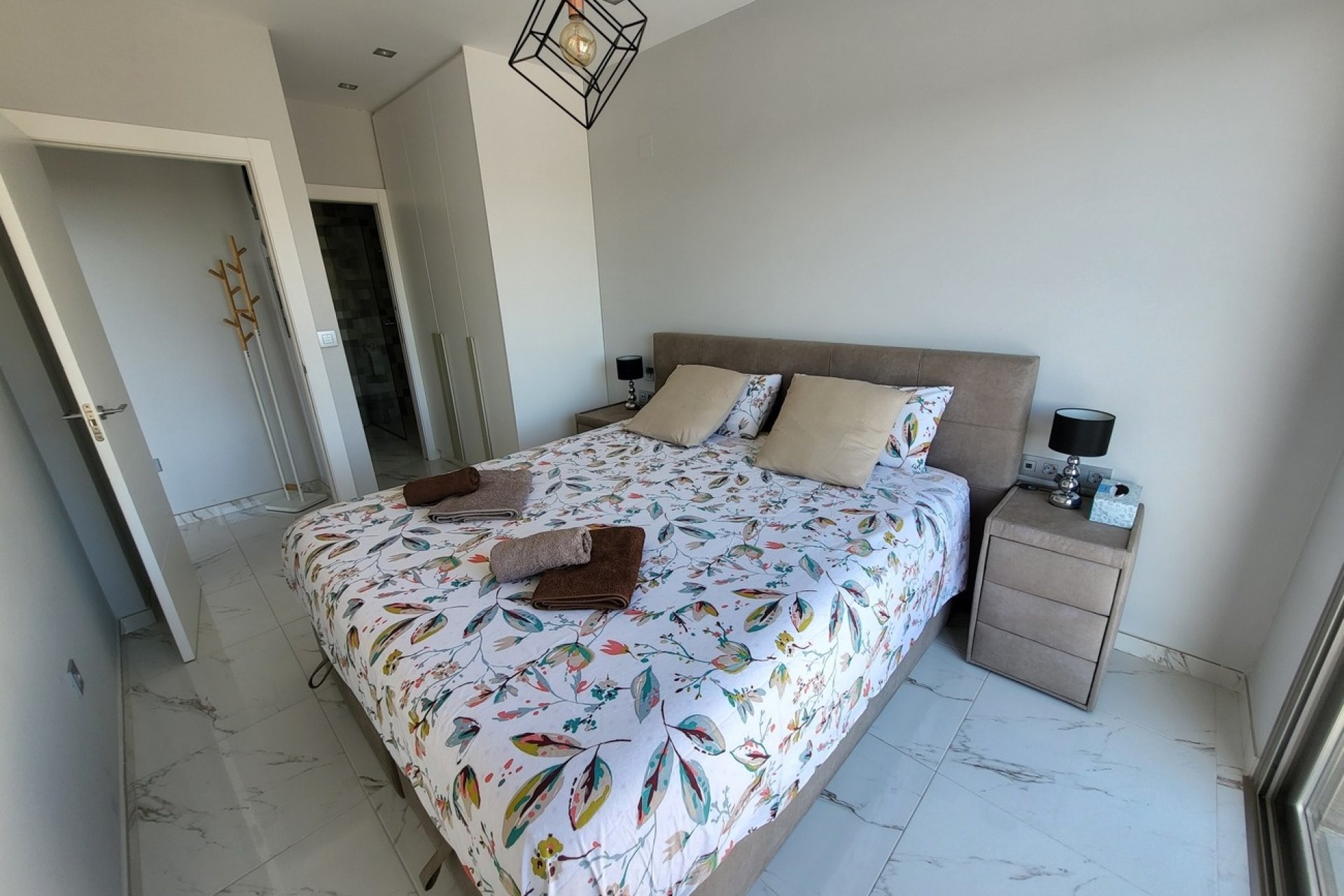 Herverkoop - Villa -
Orihuela Costa - Costa Blanca