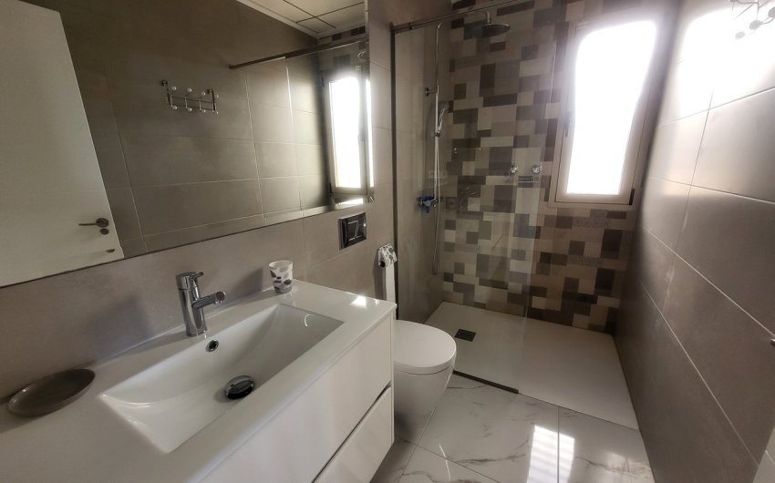 Herverkoop - Villa -
Orihuela Costa - Costa Blanca