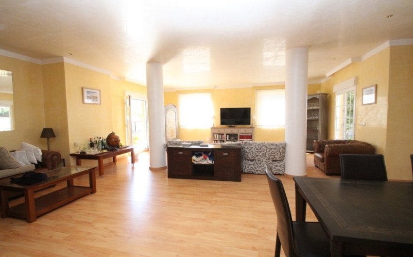 Herverkoop - Villa -
Orihuela Costa - Costa Blanca