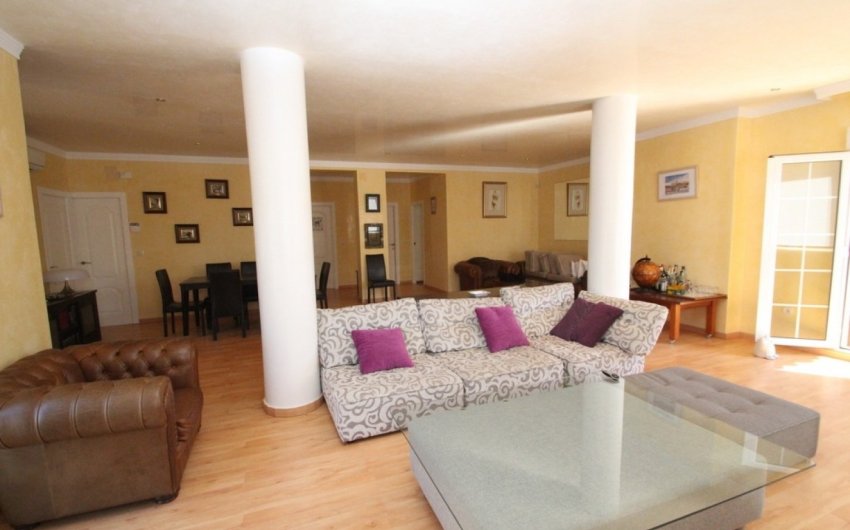 Herverkoop - Villa -
Orihuela Costa - Costa Blanca