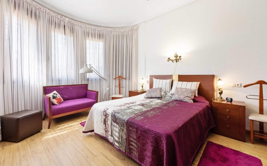 Herverkoop - Villa -
Orihuela Costa - Costa Blanca