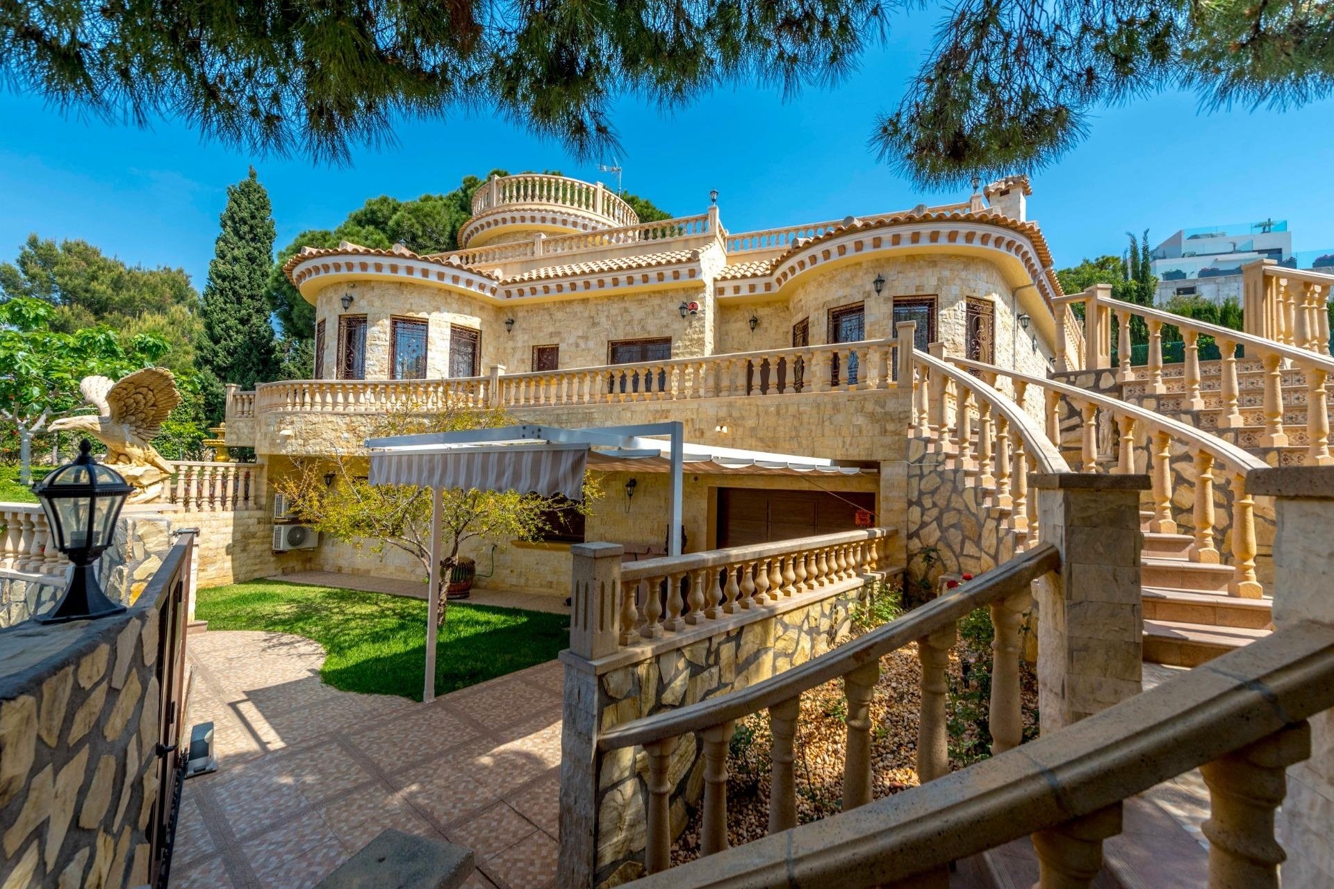 Herverkoop - Villa -
Orihuela Costa - Costa Blanca