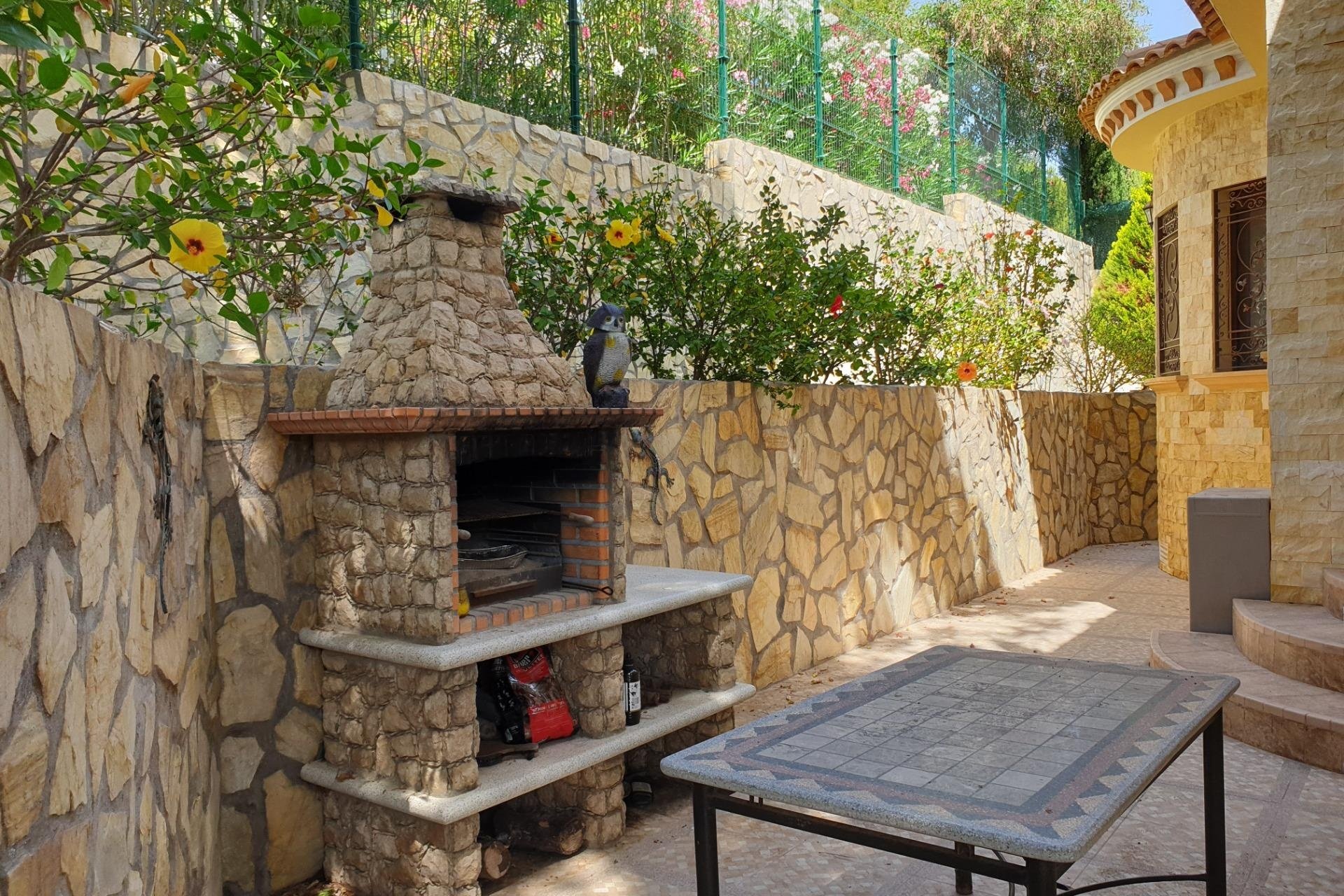 Herverkoop - Villa -
Orihuela Costa - Costa Blanca