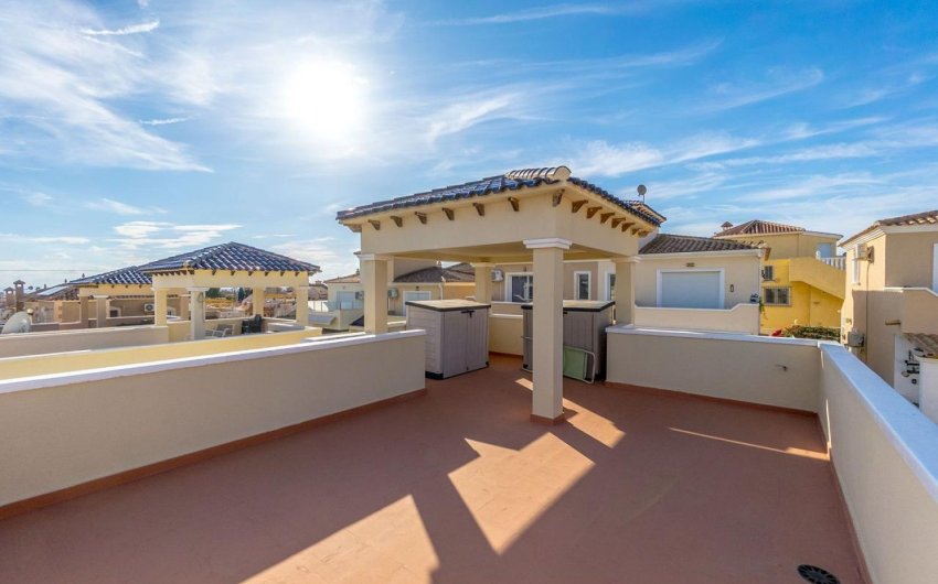 Herverkoop - Villa -
Orihuela Costa - Costa Blanca