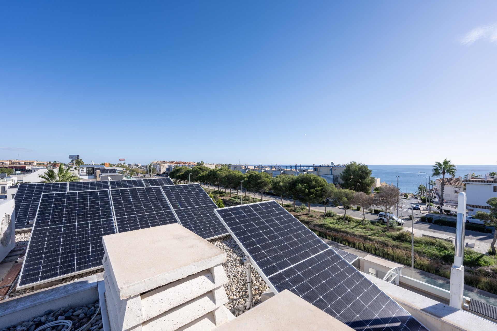 Herverkoop - Villa -
Orihuela Costa - Costa Blanca