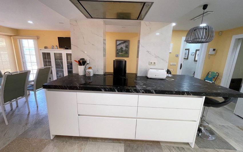 Herverkoop - Villa -
Orihuela Costa - Costa Blanca