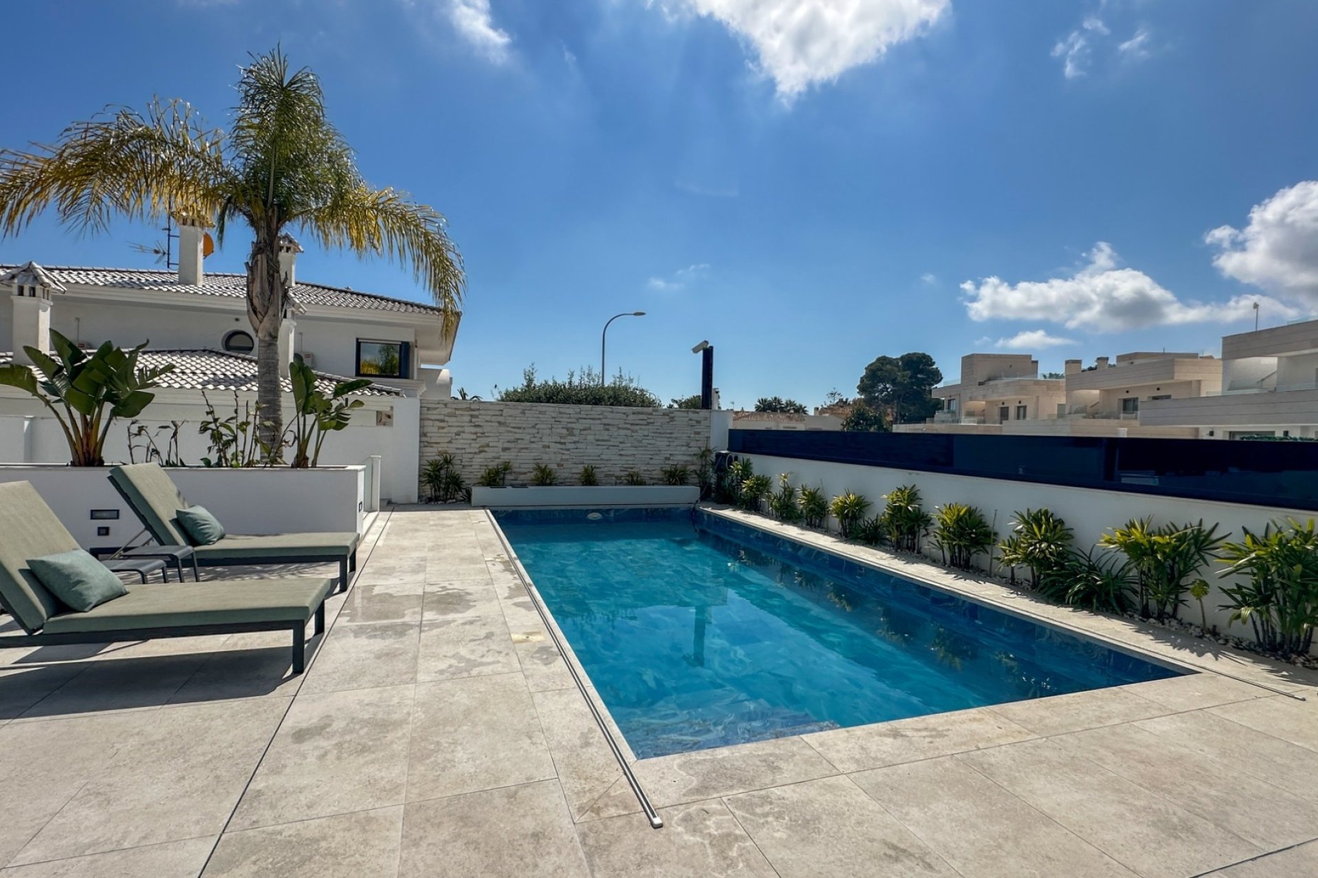 Herverkoop - Villa -
Orihuela Costa - Costa Blanca