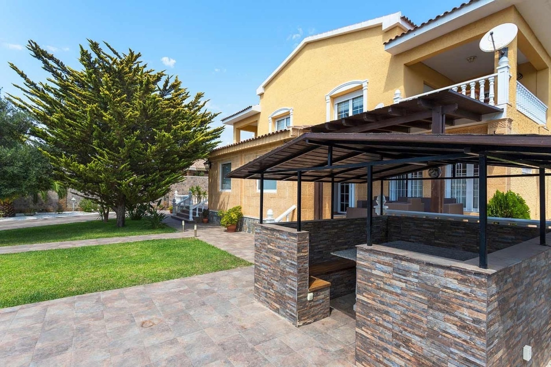 Herverkoop - Villa -
Orihuela Costa - Costa Blanca