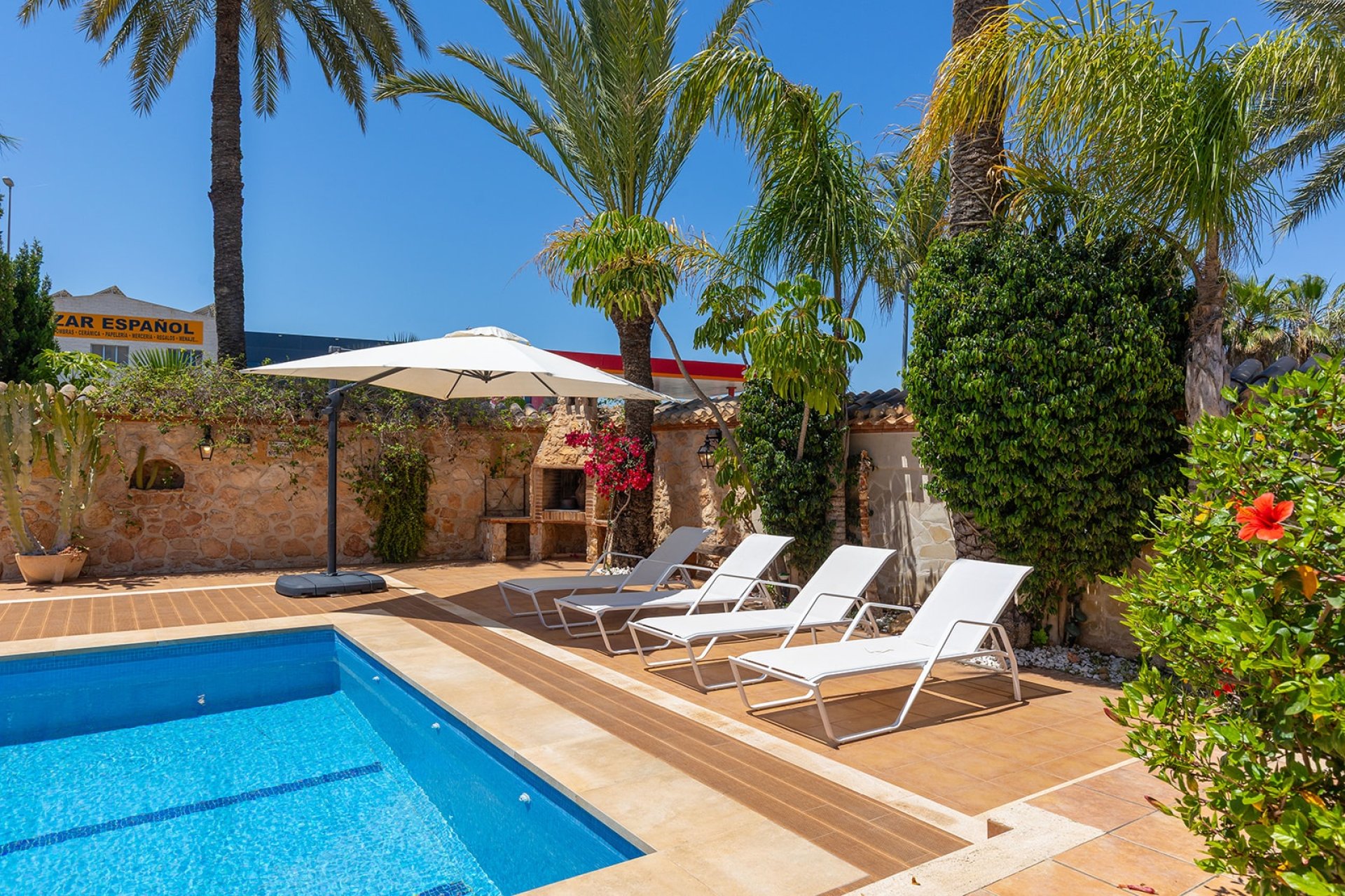 Herverkoop - Villa -
Orihuela Costa - Costa Blanca