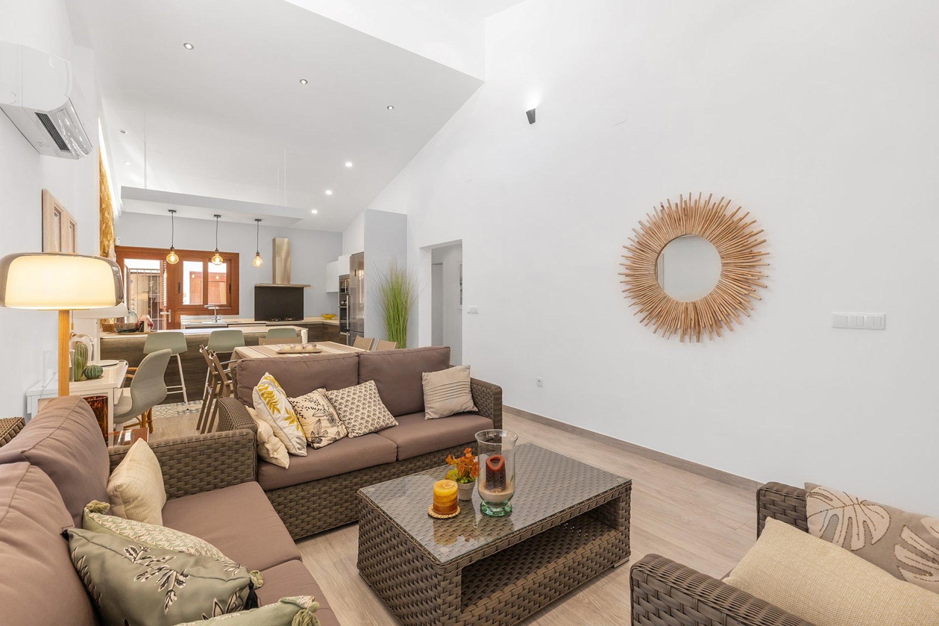 Herverkoop - Villa -
Orihuela Costa - Costa Blanca