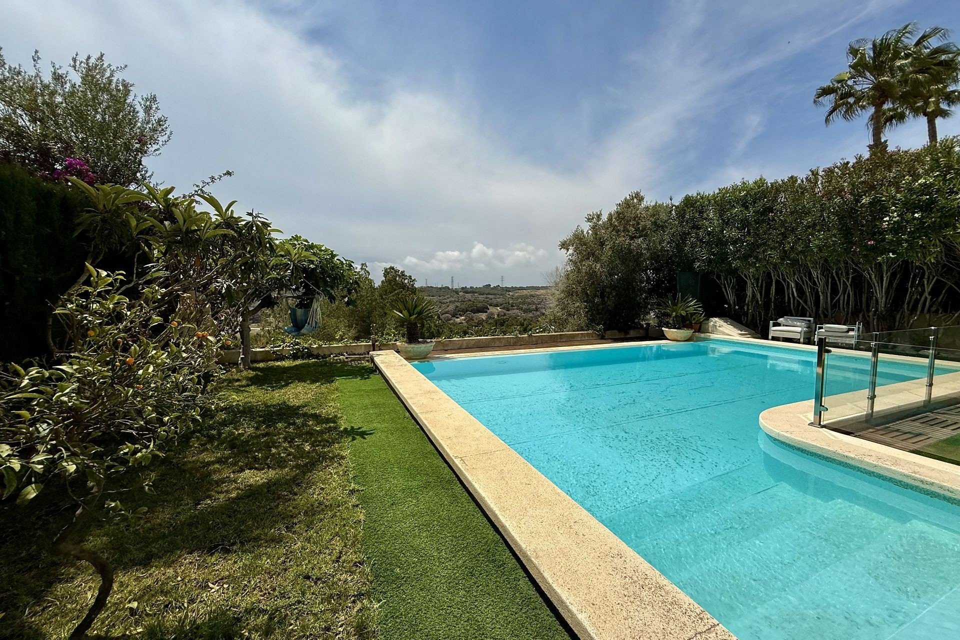 Herverkoop - Villa -
Orihuela Costa - Costa Blanca