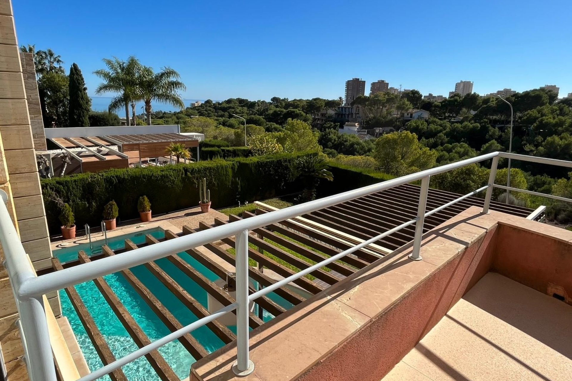 Herverkoop - Villa -
Orihuela Costa - Dehesa de campoamor
