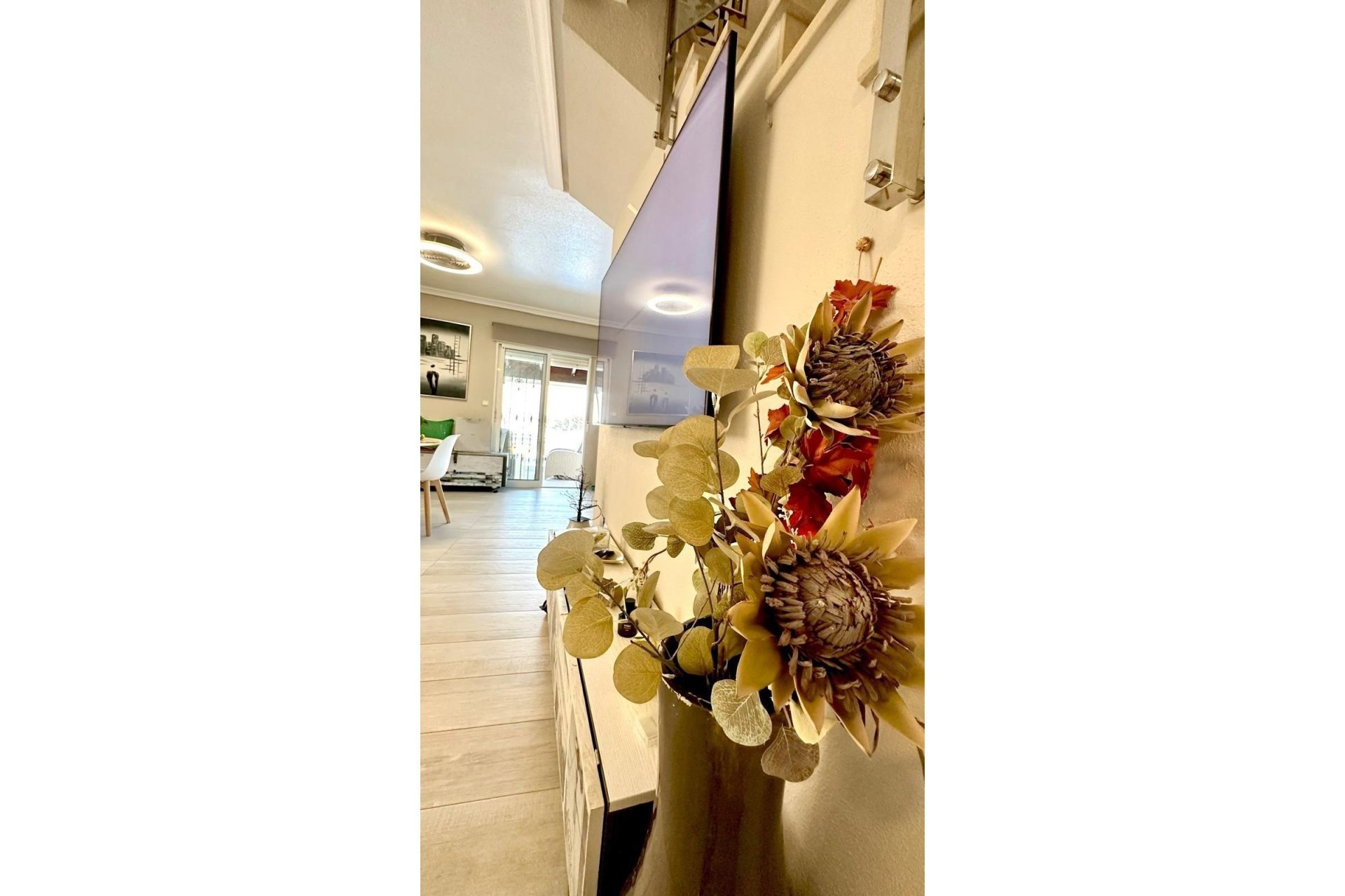 Herverkoop - Villa -
Orihuela Costa - La Regia