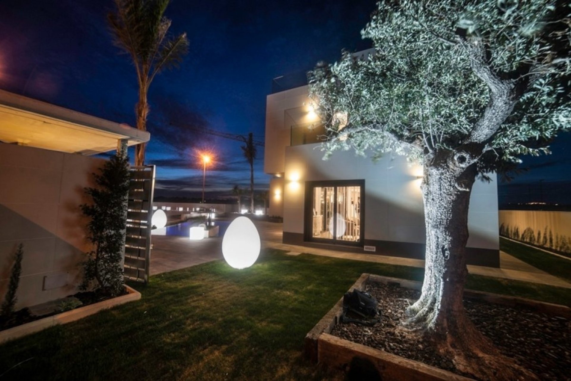 Herverkoop - Villa -
Orihuela Costa - La Zenia
