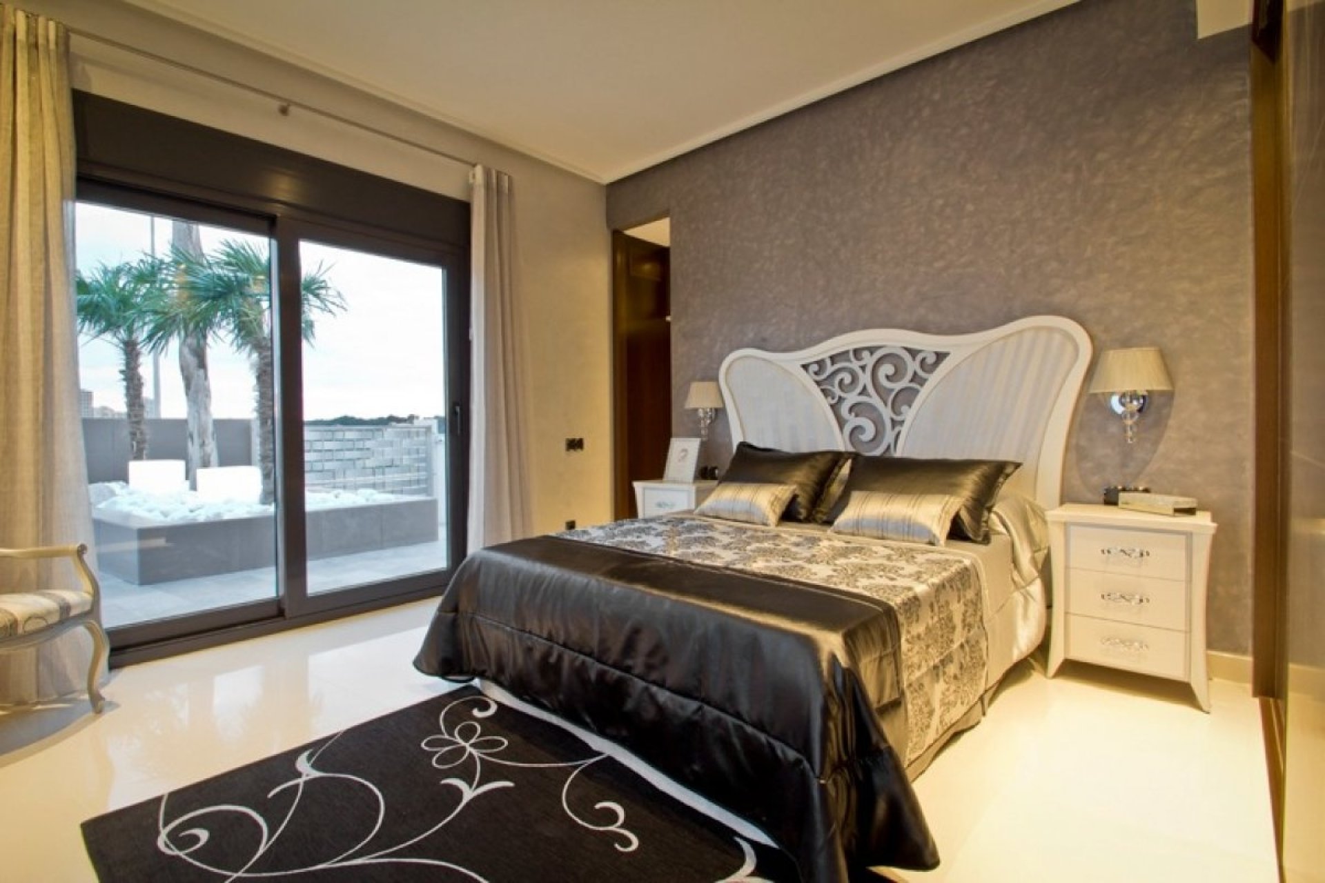 Herverkoop - Villa -
Orihuela Costa - La Zenia