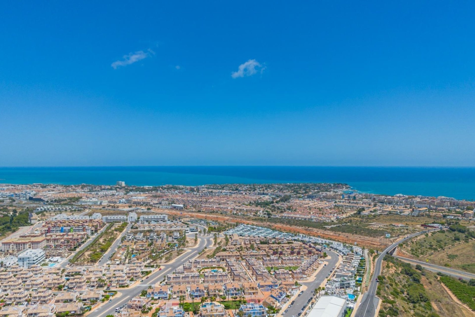 Herverkoop - Villa -
Orihuela Costa - Lomas de Cabo Roig