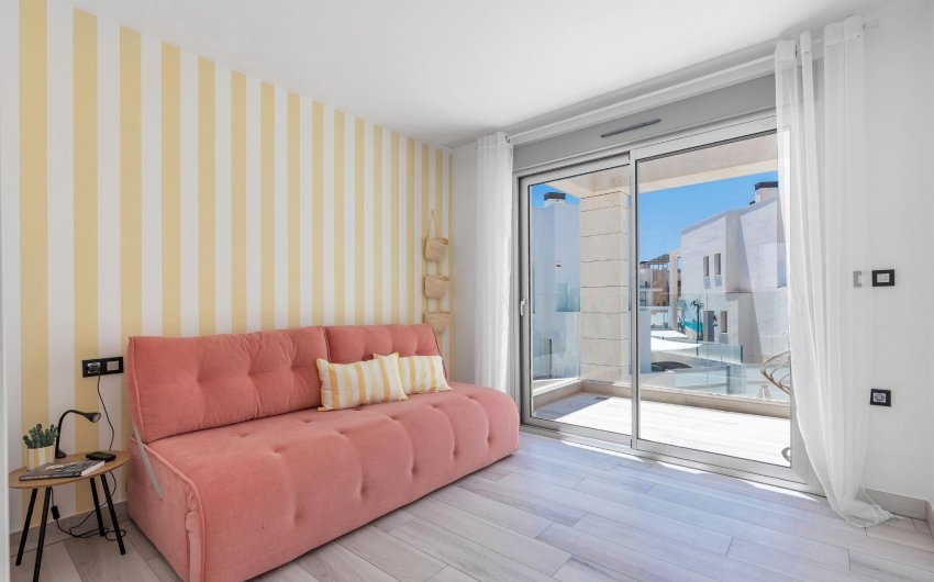 Herverkoop - Villa -
Orihuela Costa - Lomas de Cabo Roig