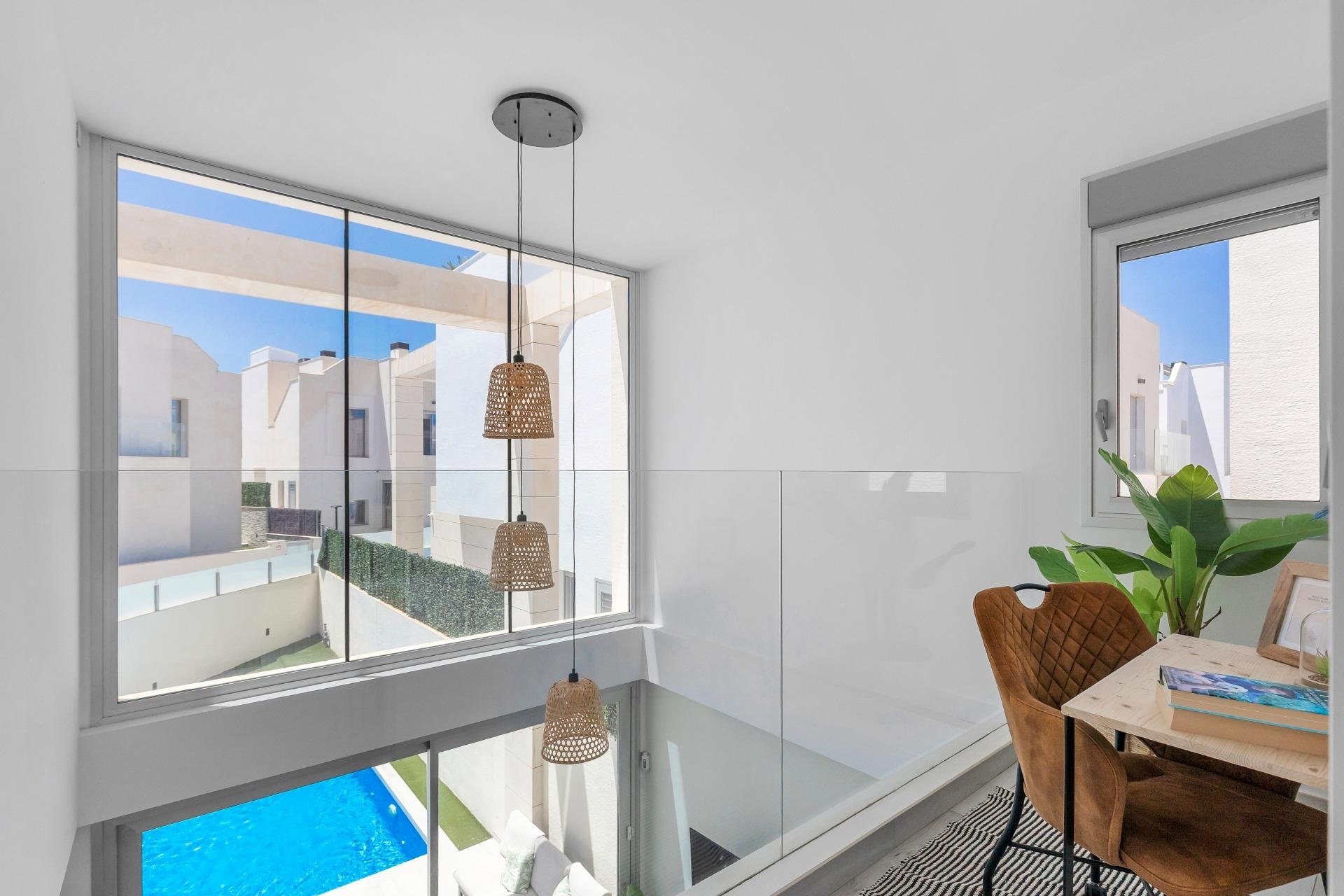Herverkoop - Villa -
Orihuela Costa - Lomas de Cabo Roig