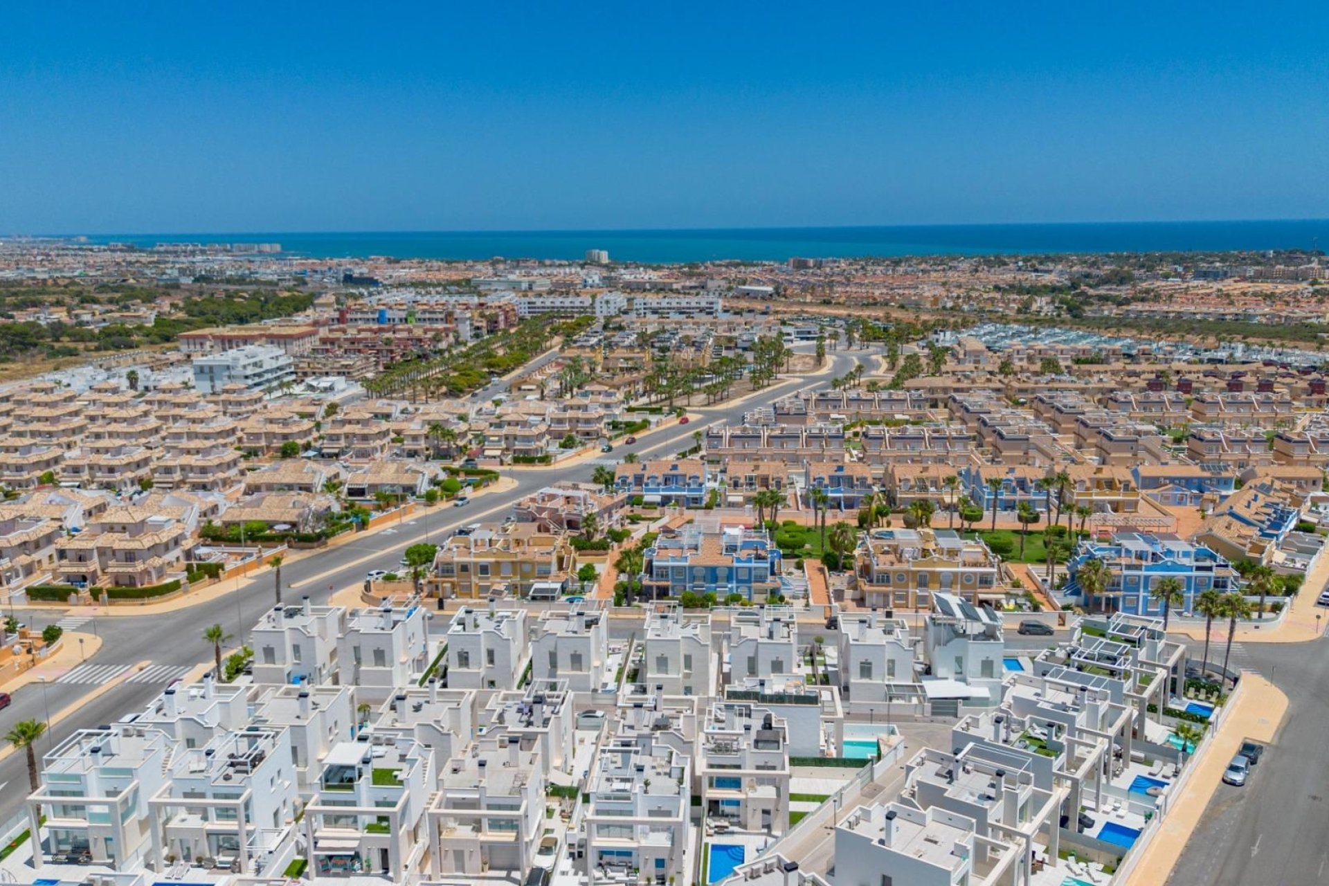 Herverkoop - Villa -
Orihuela Costa - Lomas de Cabo Roig