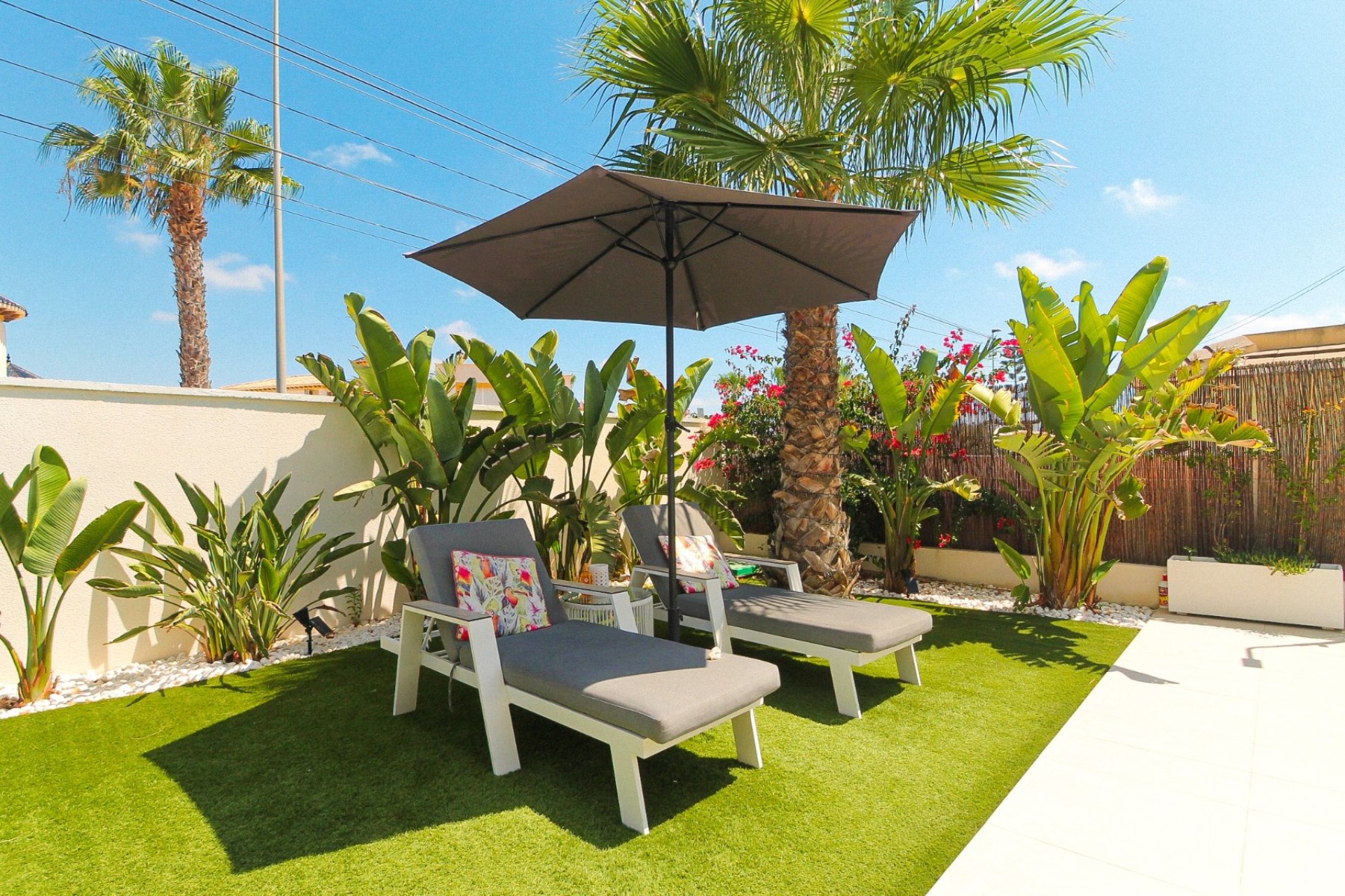 Herverkoop - Villa -
Orihuela Costa - Lomas De Cabo Roig