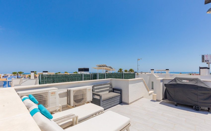 Herverkoop - Villa -
Orihuela Costa - Lomas de Cabo Roig