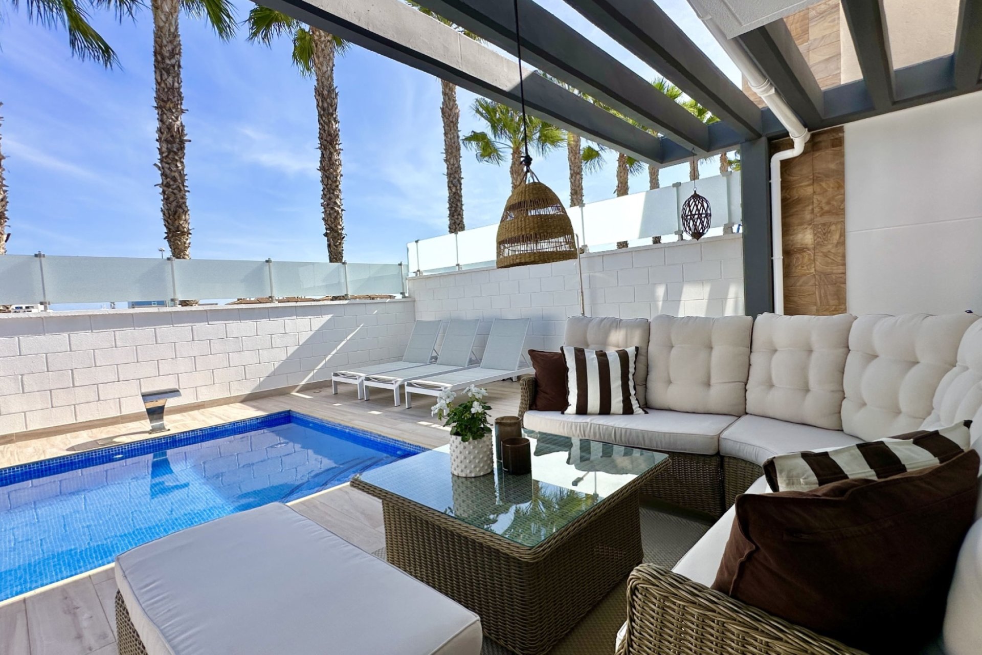 Herverkoop - Villa -
Orihuela Costa - Lomas De Cabo Roig