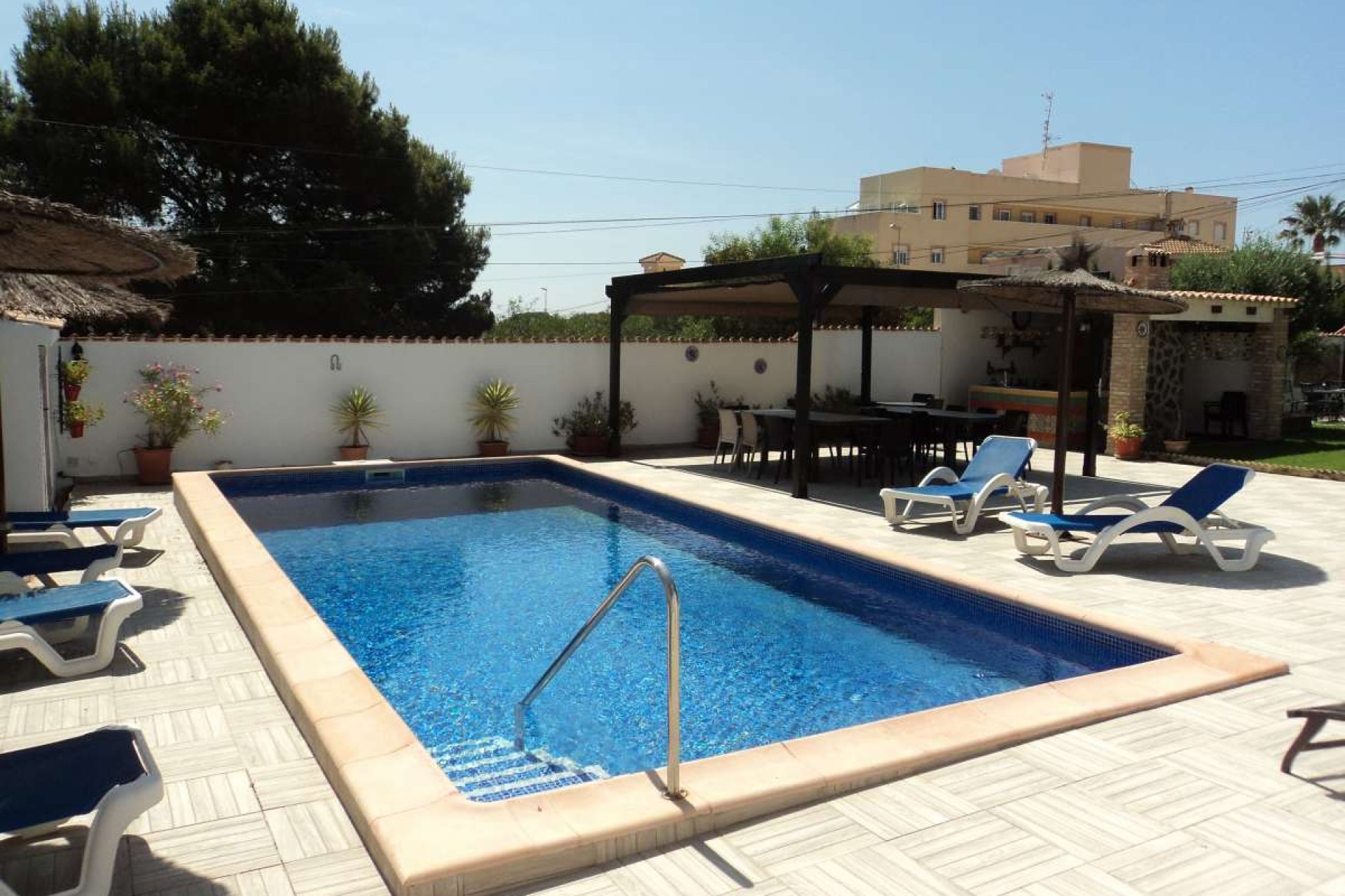 Herverkoop - Villa -
Orihuela Costa - Lomas De Cabo Roig