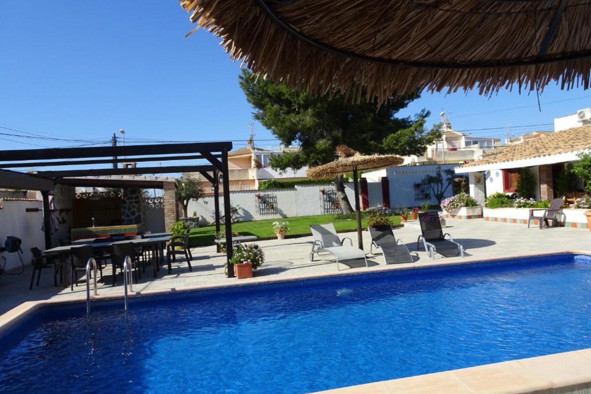 Herverkoop - Villa -
Orihuela Costa - Lomas De Cabo Roig