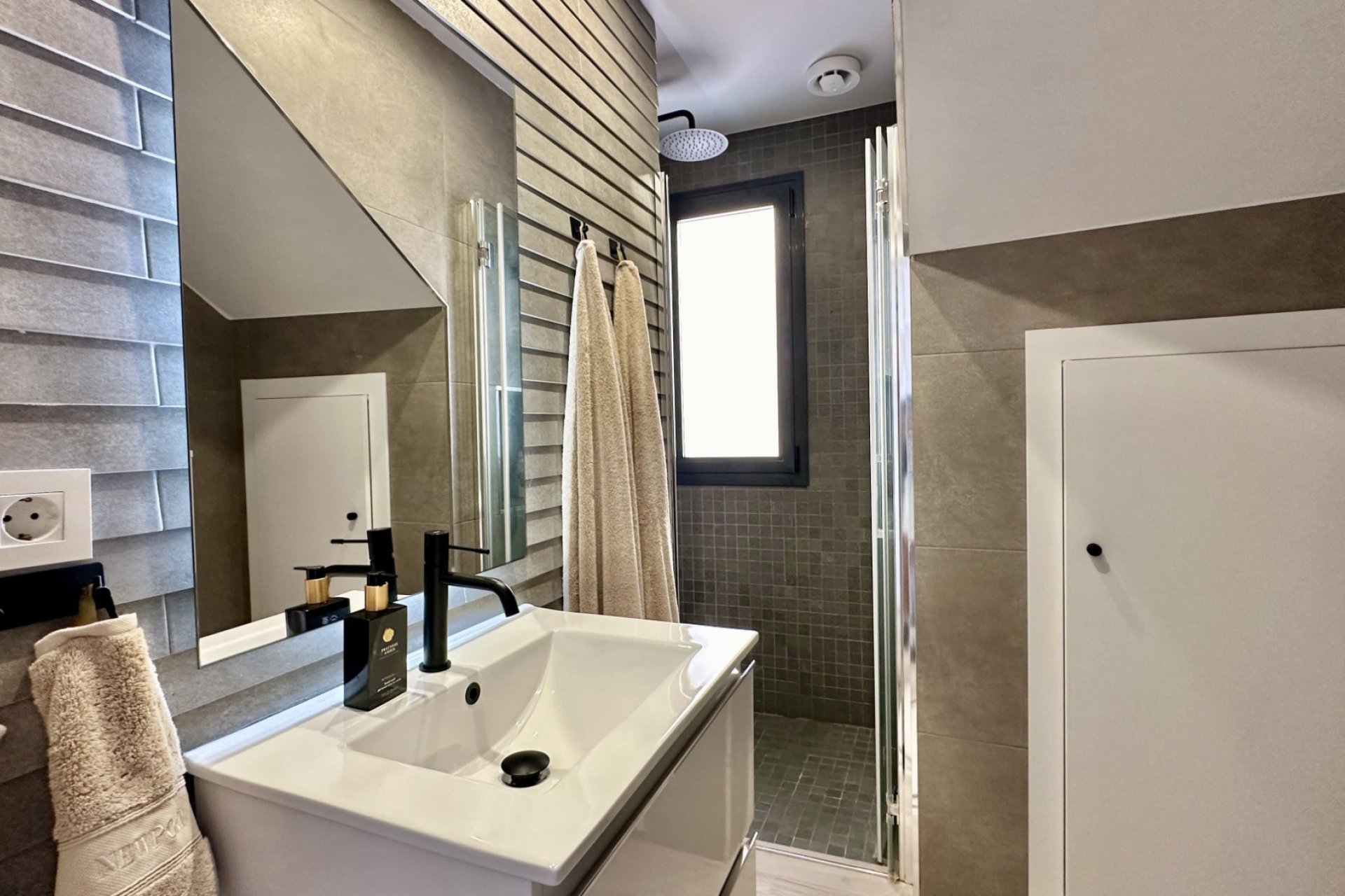 Herverkoop - Villa -
Orihuela Costa - Lomas De Cabo Roig