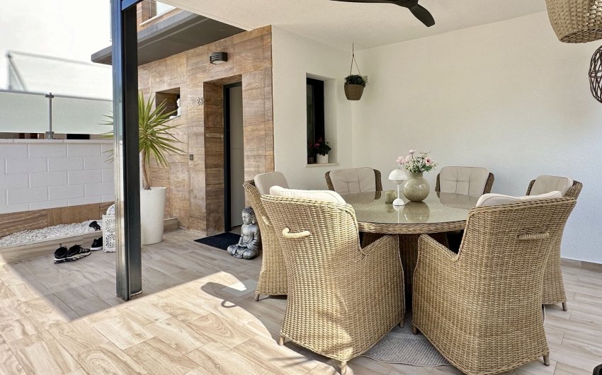 Herverkoop - Villa -
Orihuela Costa - Lomas De Cabo Roig