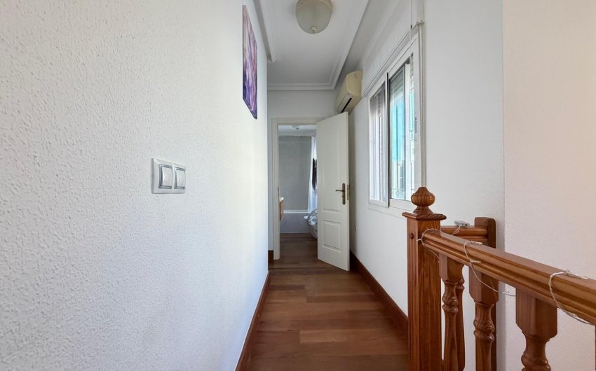 Herverkoop - Villa -
Orihuela Costa - Lomas De Don Juan