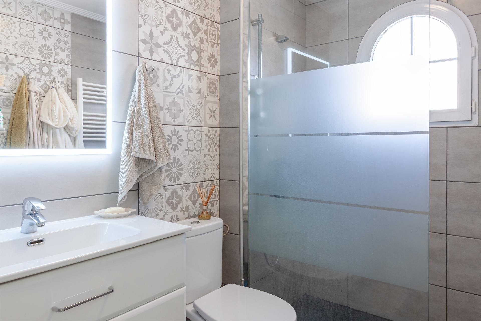 Herverkoop - Villa -
Orihuela Costa - Los Almendros-la Florida