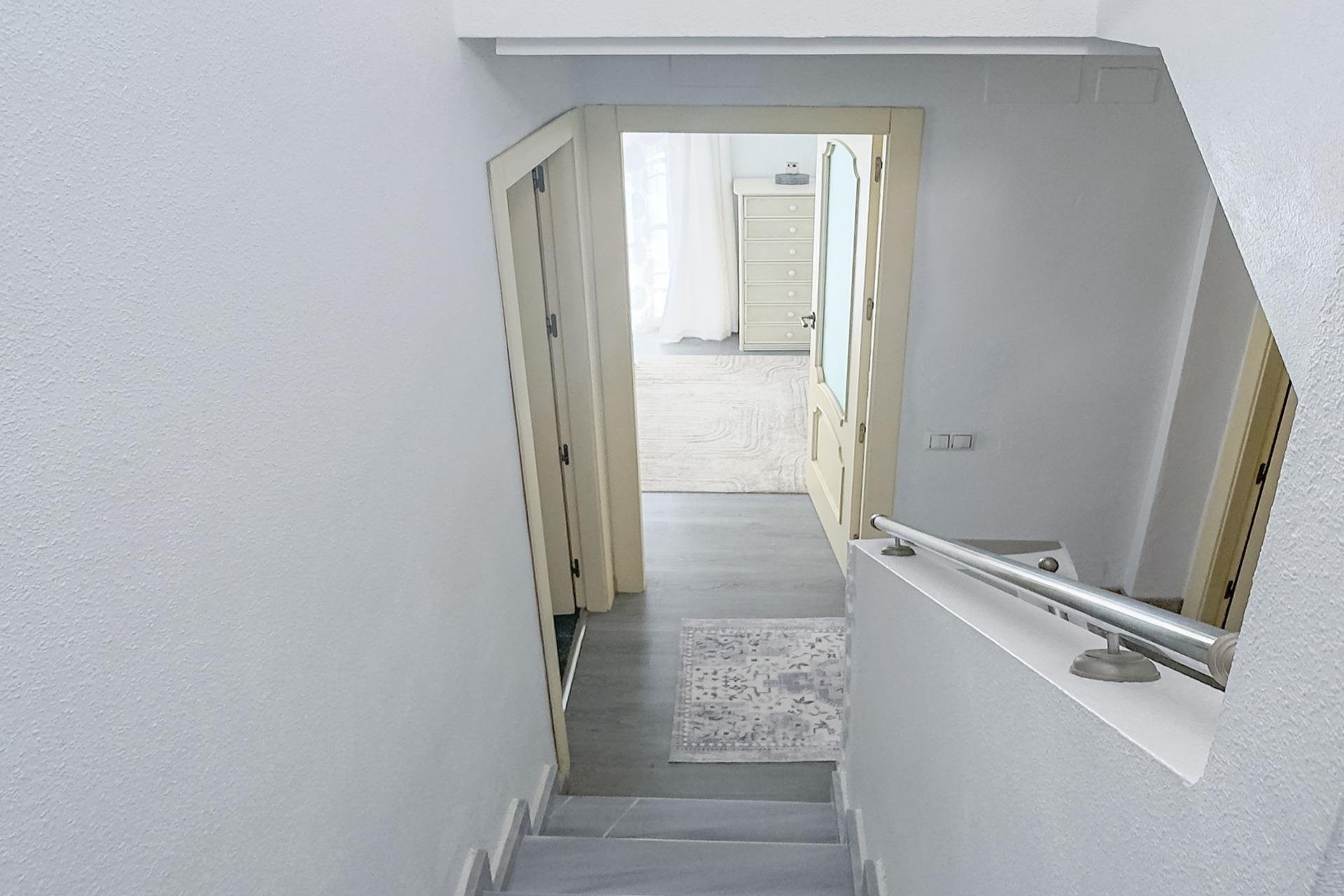 Herverkoop - Villa -
Orihuela Costa - Los Almendros-la Florida