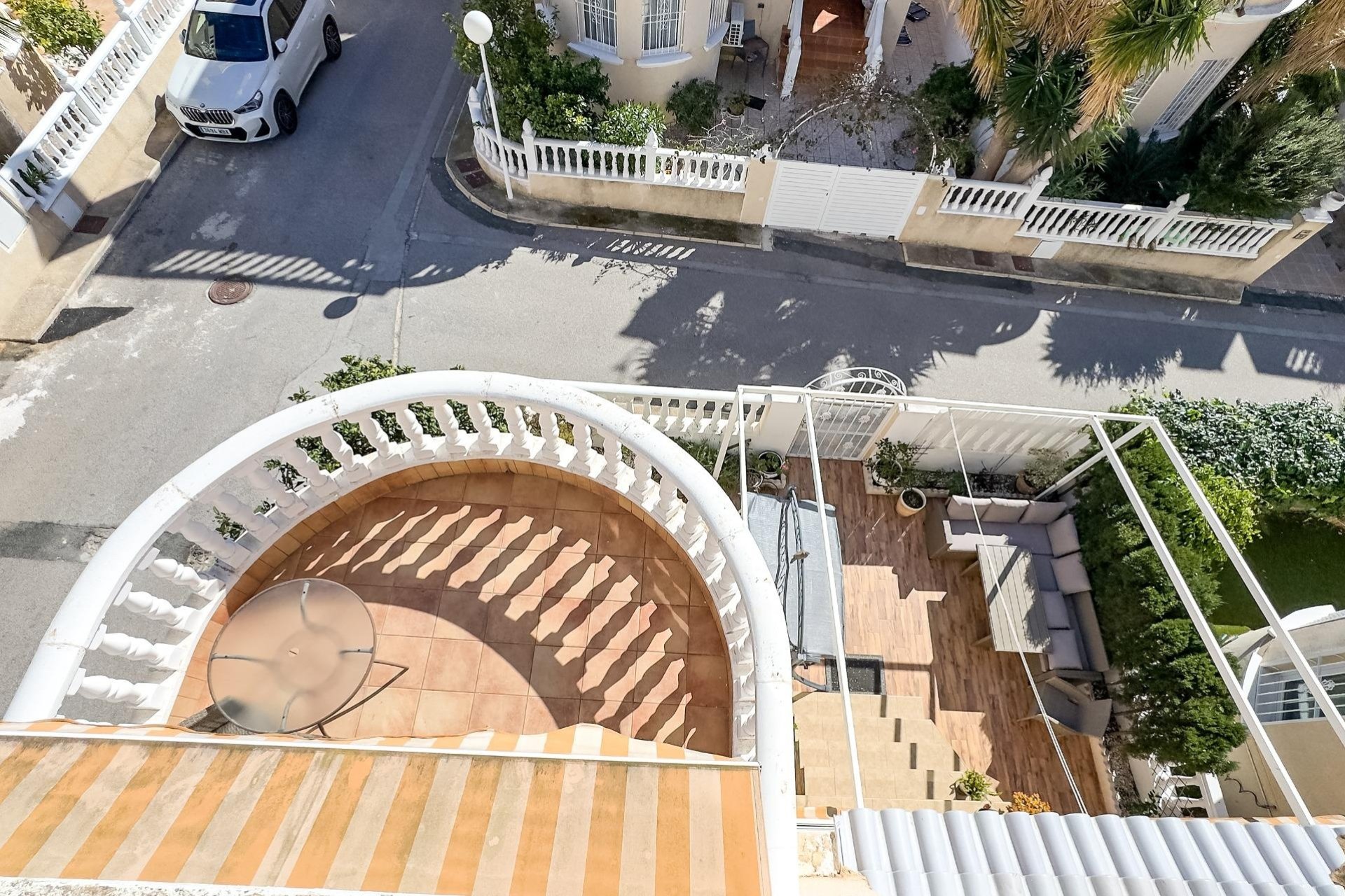 Herverkoop - Villa -
Orihuela Costa - Los Almendros-la Florida