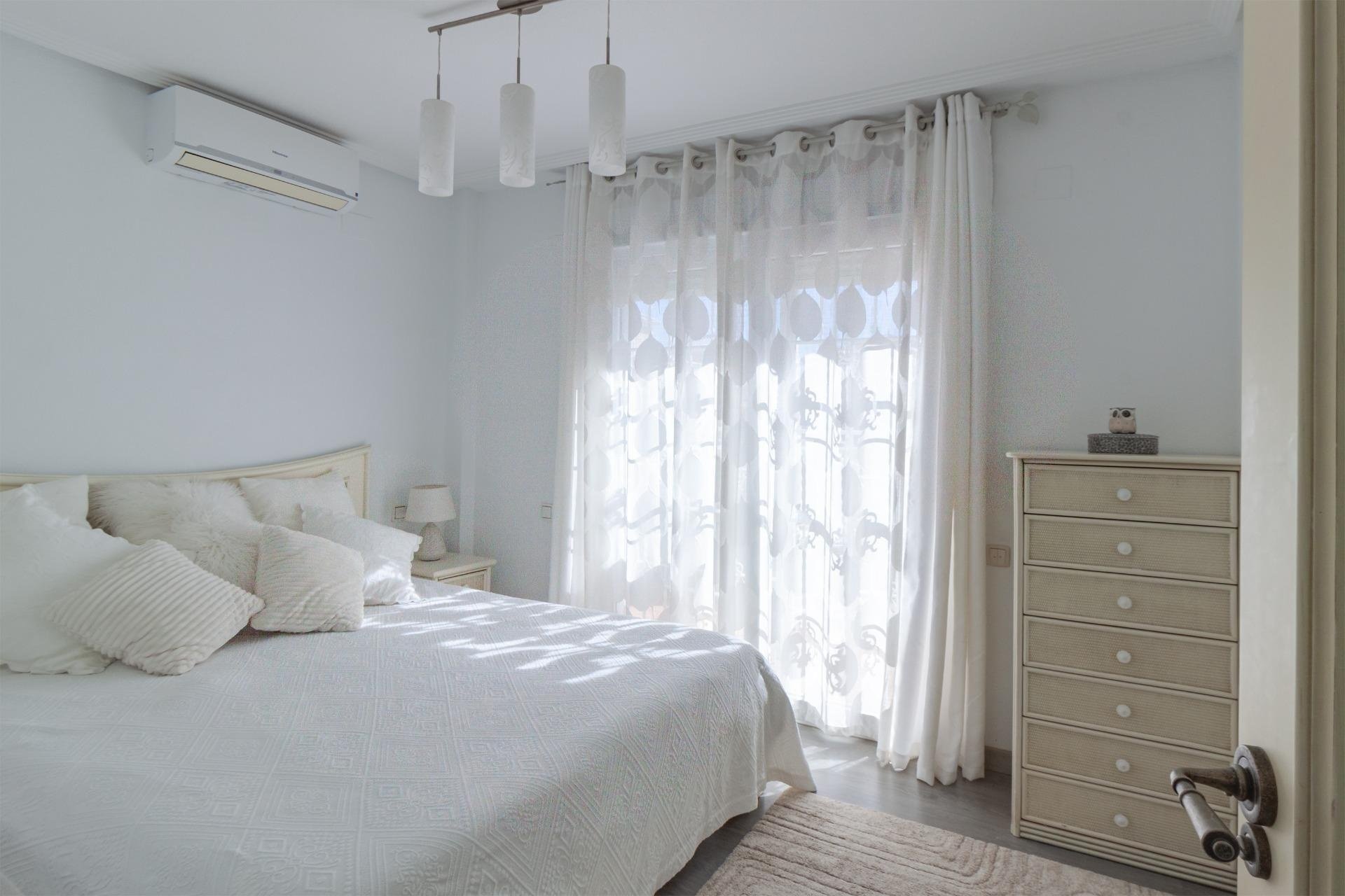 Herverkoop - Villa -
Orihuela Costa - Los Almendros-la Florida