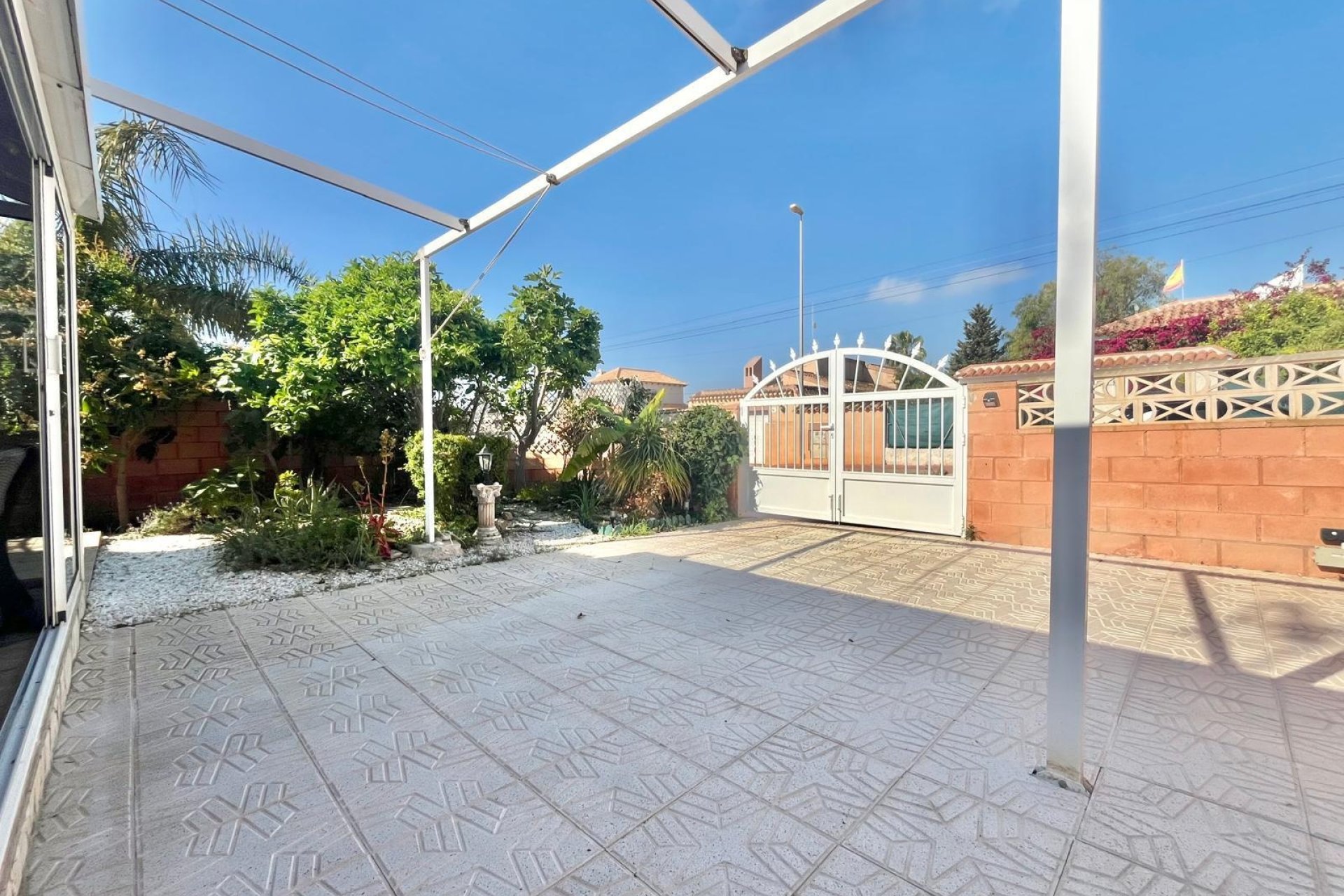 Herverkoop - Villa -
Orihuela Costa - Los Almendros-la Florida