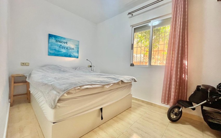 Herverkoop - Villa -
Orihuela Costa - Los Almendros-la Florida