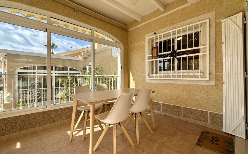 Herverkoop - Villa -
Orihuela Costa - Los Altos