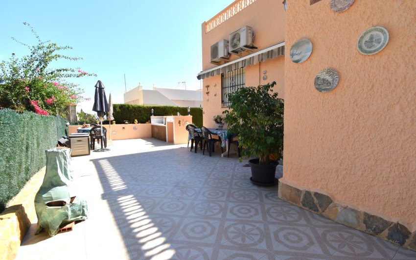 Herverkoop - Villa -
Orihuela Costa - Los Balcones
