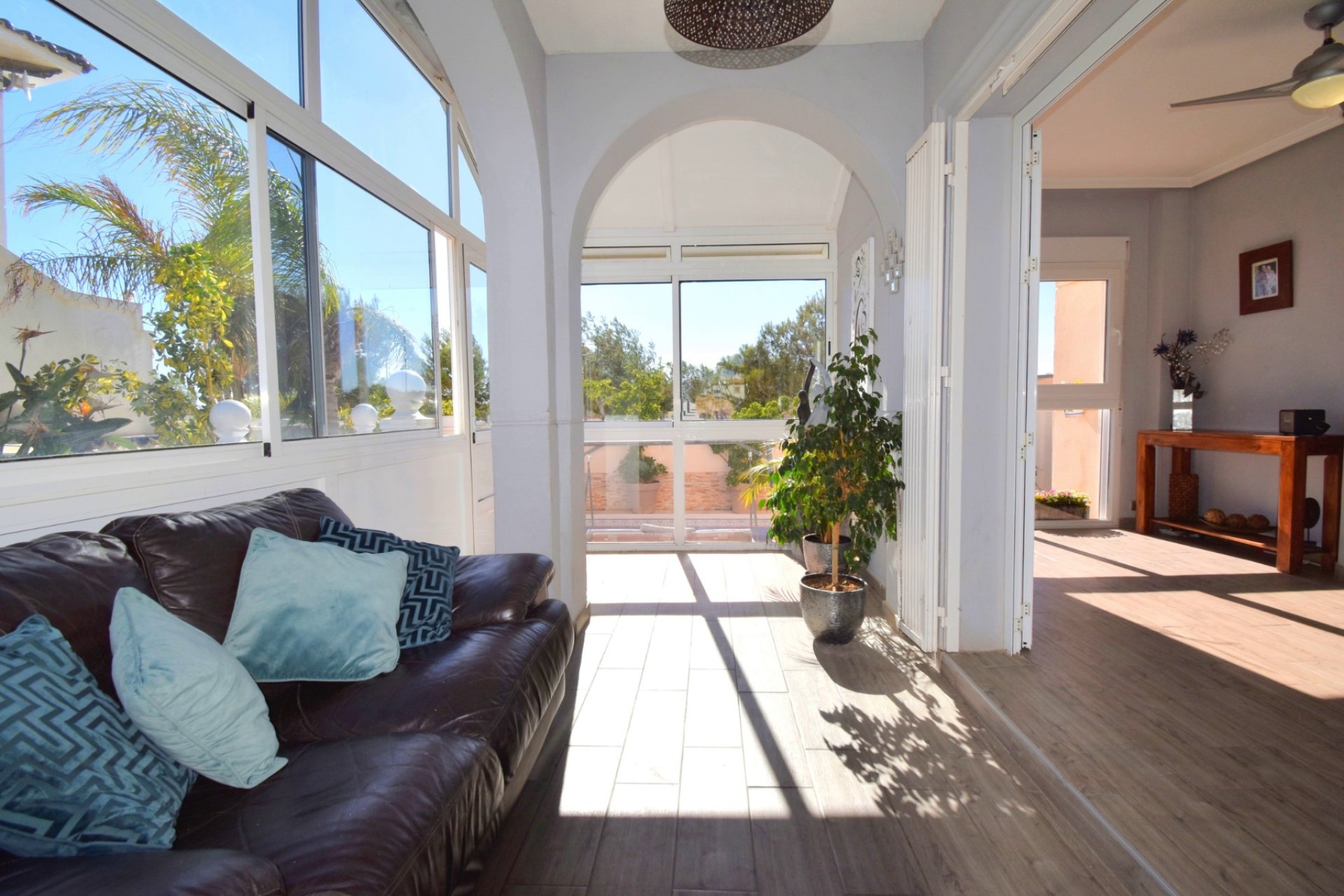 Herverkoop - Villa -
Orihuela Costa - Playa Flamenca