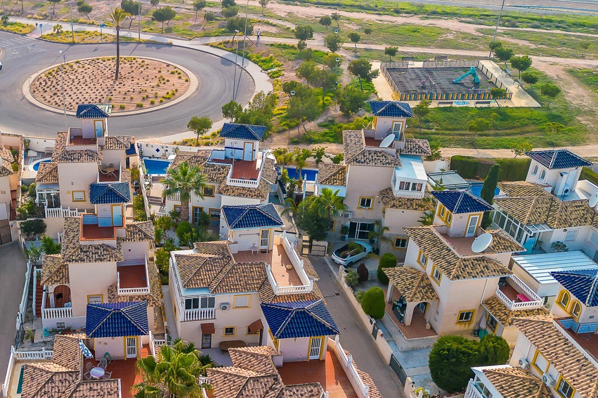 Herverkoop - Villa -
Orihuela Costa - Playa Flamenca