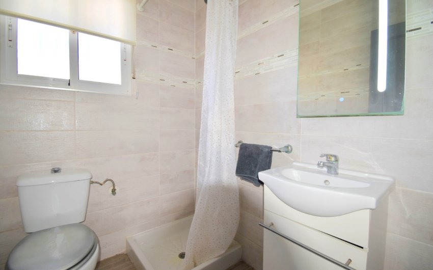 Herverkoop - Villa -
Orihuela Costa - Playa Flamenca