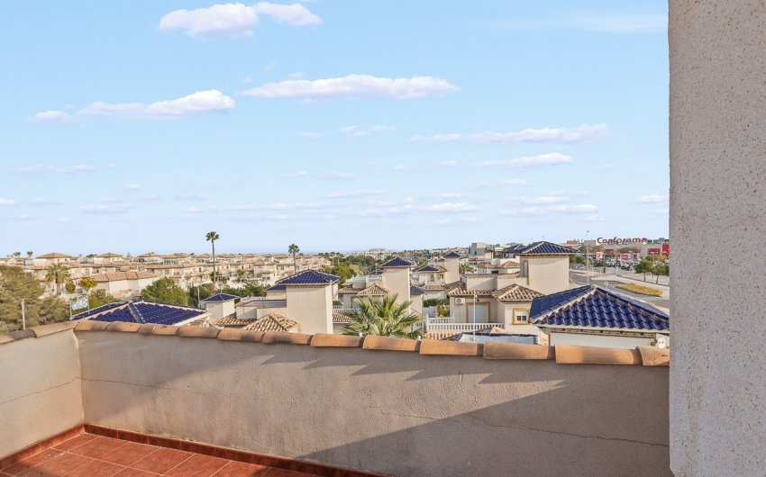 Herverkoop - Villa -
Orihuela Costa - Playa Flamenca