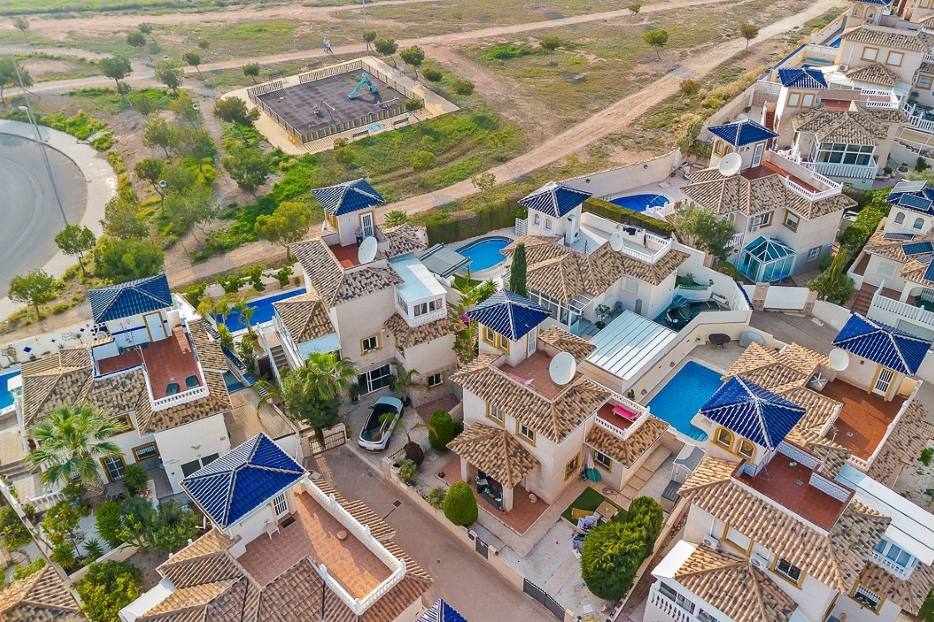 Herverkoop - Villa -
Orihuela Costa - Playa Flamenca