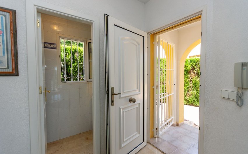 Herverkoop - Villa -
Orihuela Costa - Villamartín-las Filipinas
