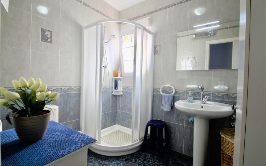 Herverkoop - Villa -
Orihuela Costa - Villamartín