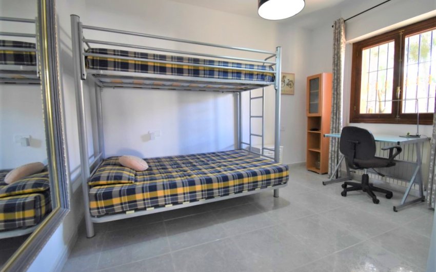 Herverkoop - Villa -
Orihuela Costa - Villamartin