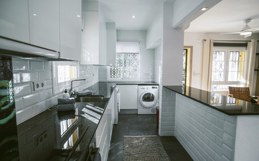 Herverkoop - Villa -
Orihuela Costa - Villamartín