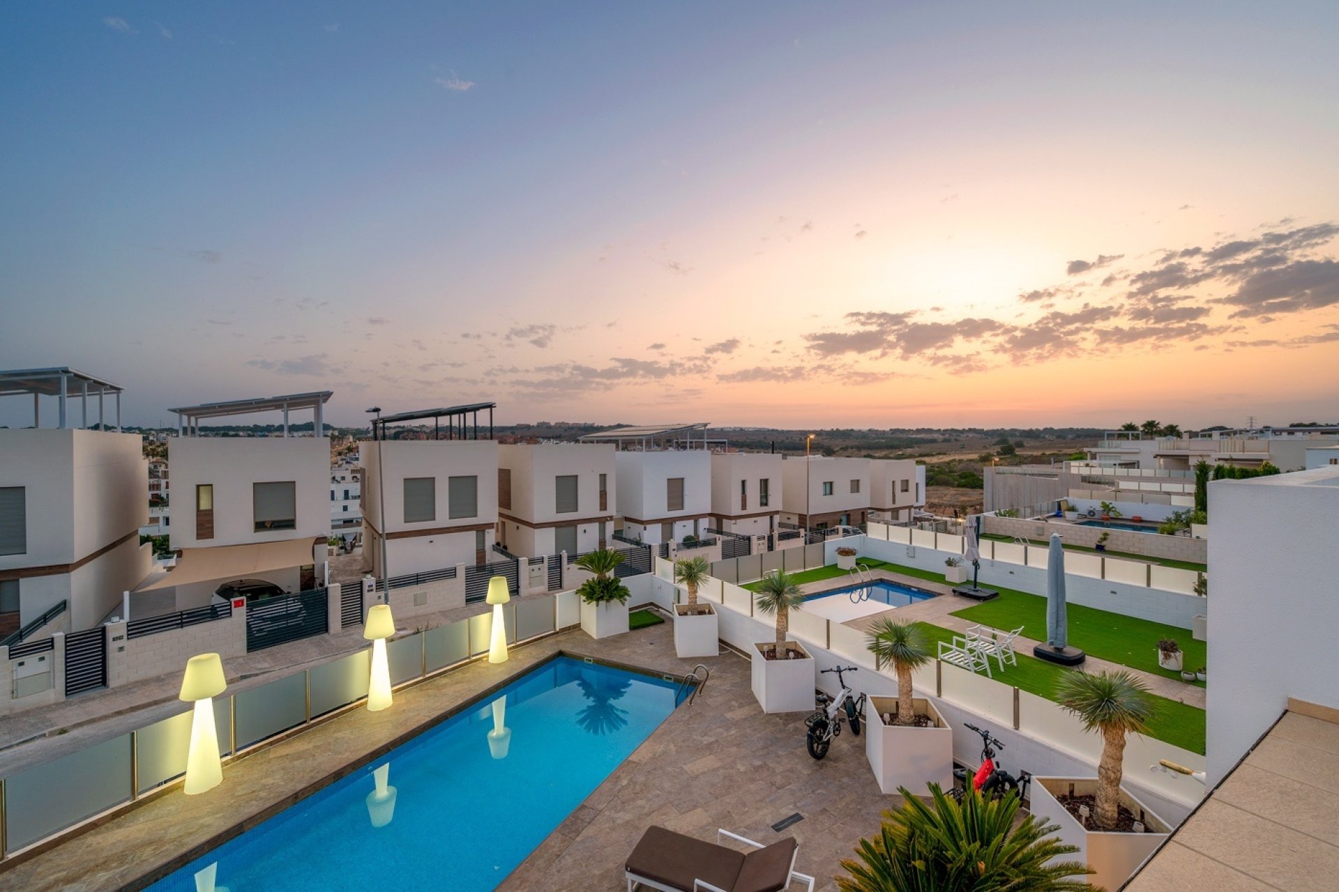 Herverkoop - Villa -
Orihuela Costa - Villamartín