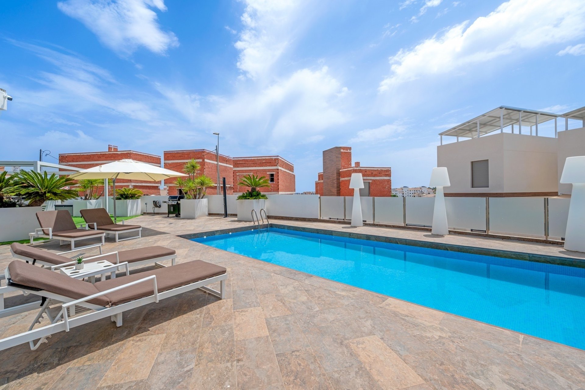 Herverkoop - Villa -
Orihuela Costa - Villamartín
